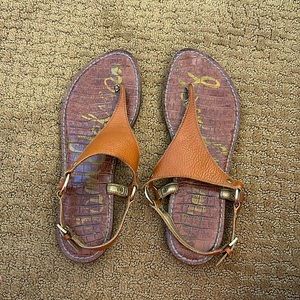 Sam Edelman Thong Sandals. Brown upper leather. Gold accents. Great quality